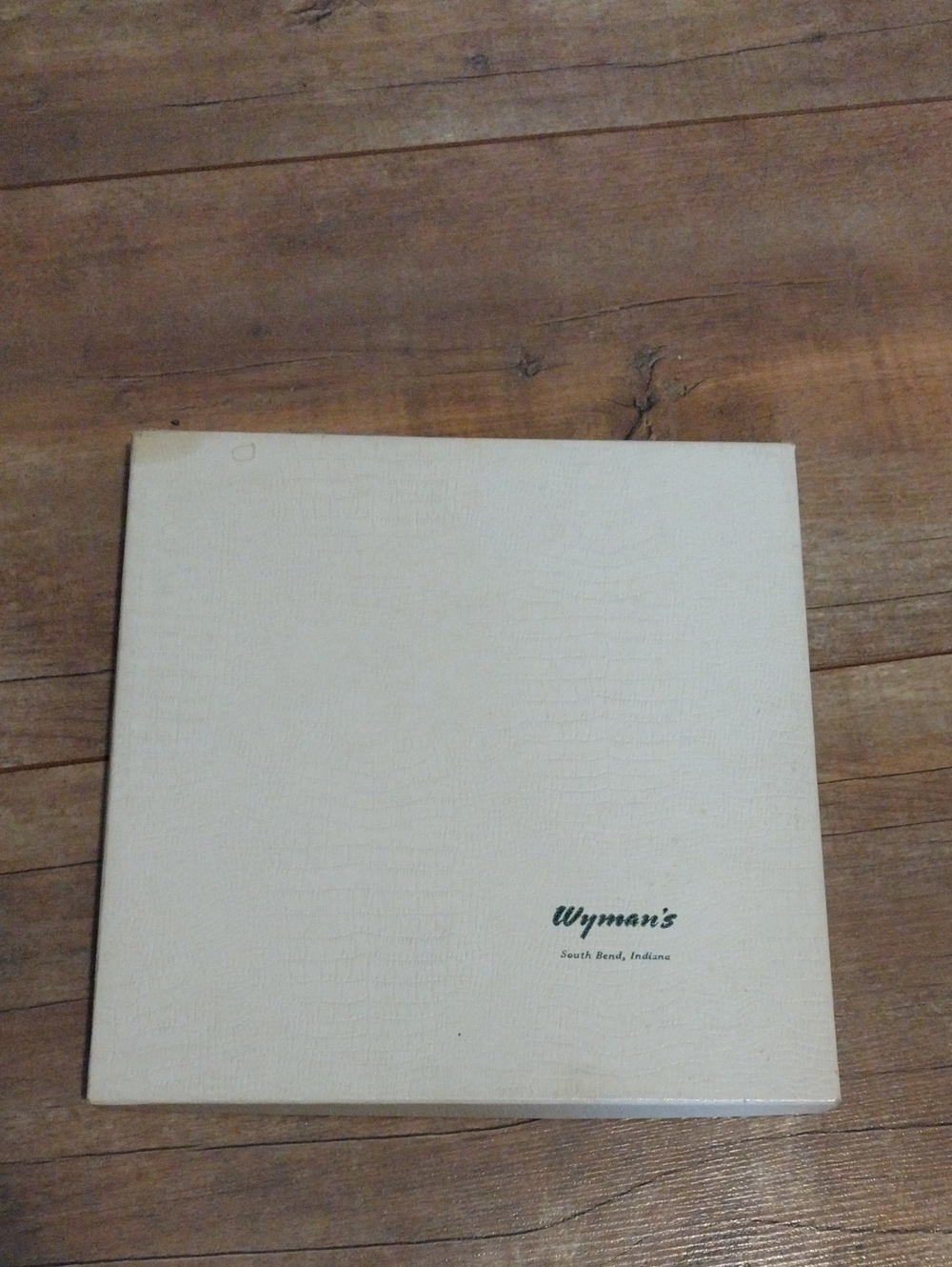 Vintage Box Collection - Picture 7 of 10